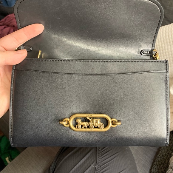 Coach purse/wristlet - Picture 7 of 8